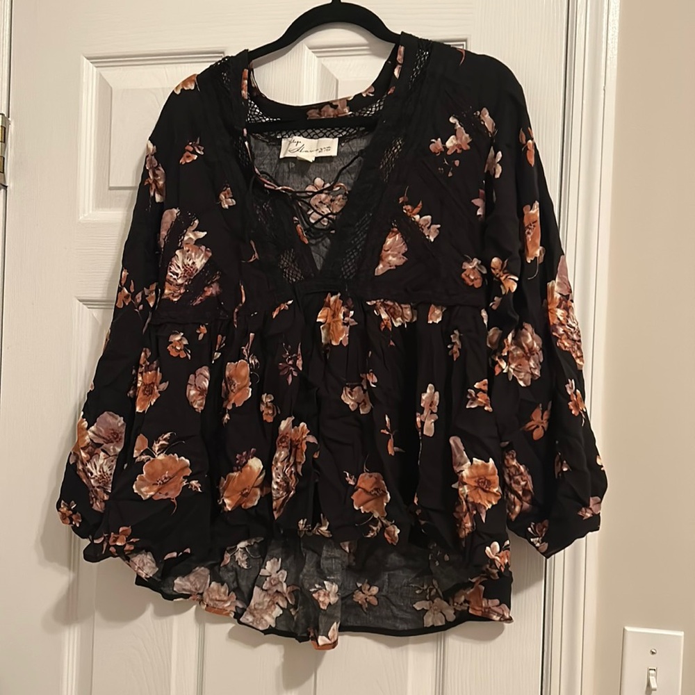 Vintage Havana floral lace up shirt